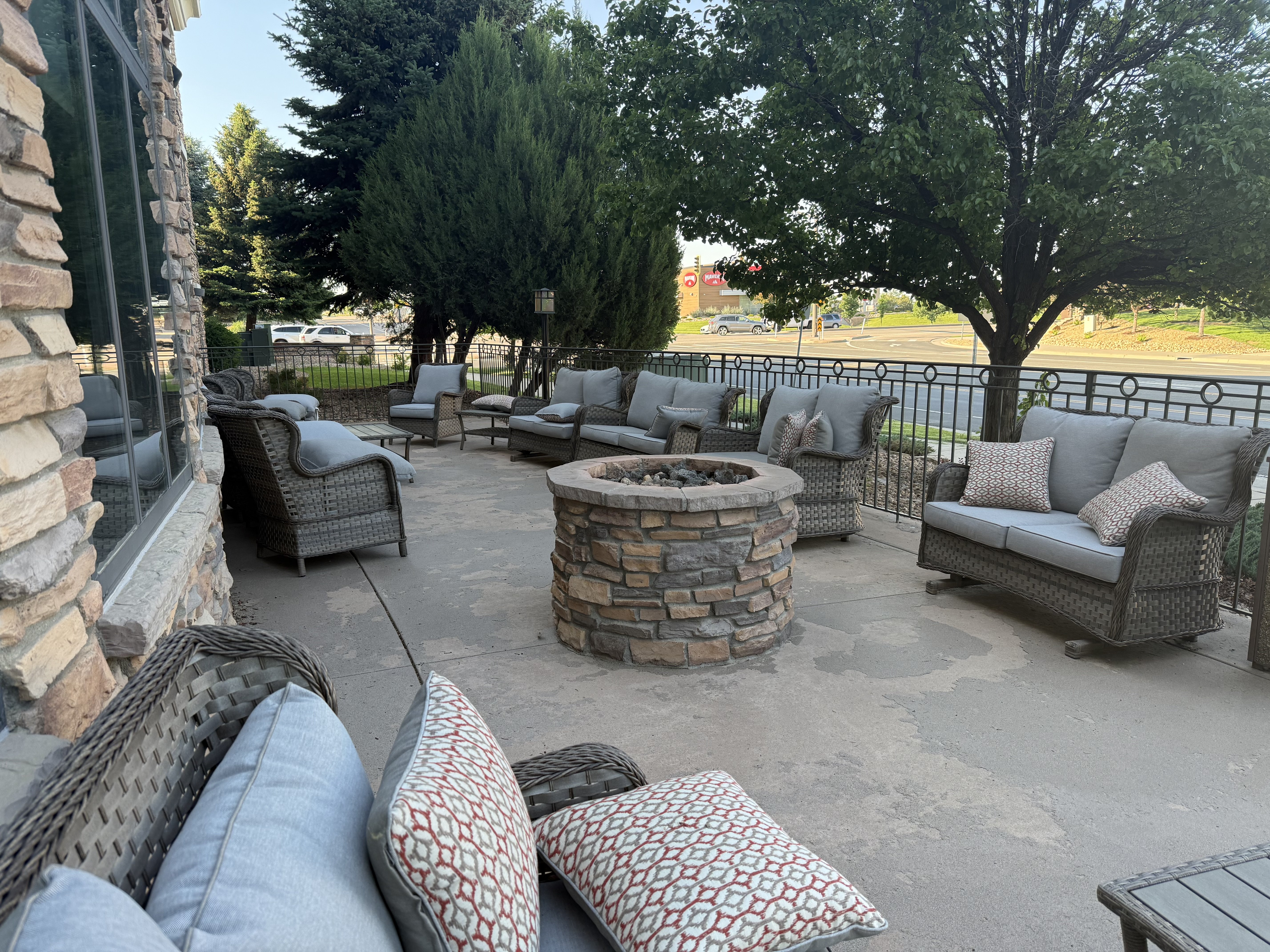Holiday Inn Express Hotel Suites Loveland 34/56