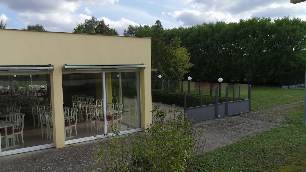 Enzo Hotels Bulgneville by Kyriad Direct 5/55
