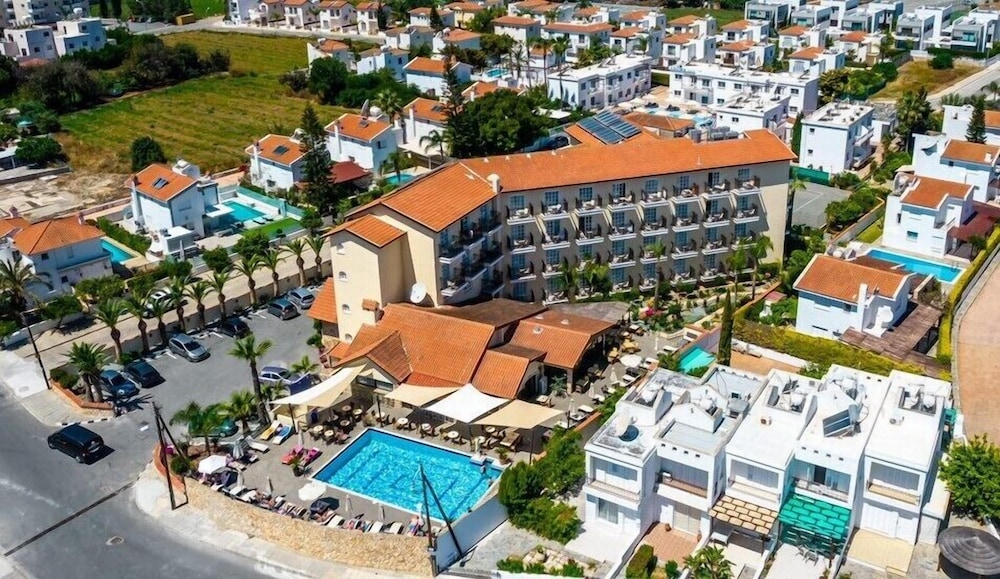 Anais Bay Hotel 11/67