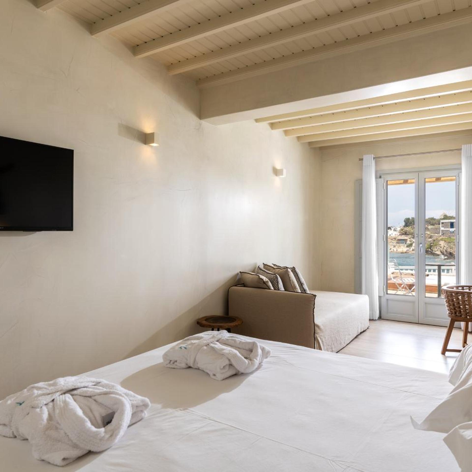 Superior, Double or Twin Bed, Sea Front, Poseidon 6/7