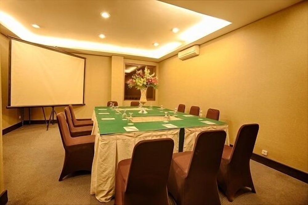 BALI WORLD HOTEL 15/46