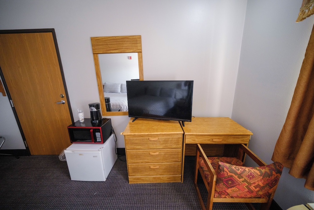Westwood Inn & Suites Kimball I 90 32/50