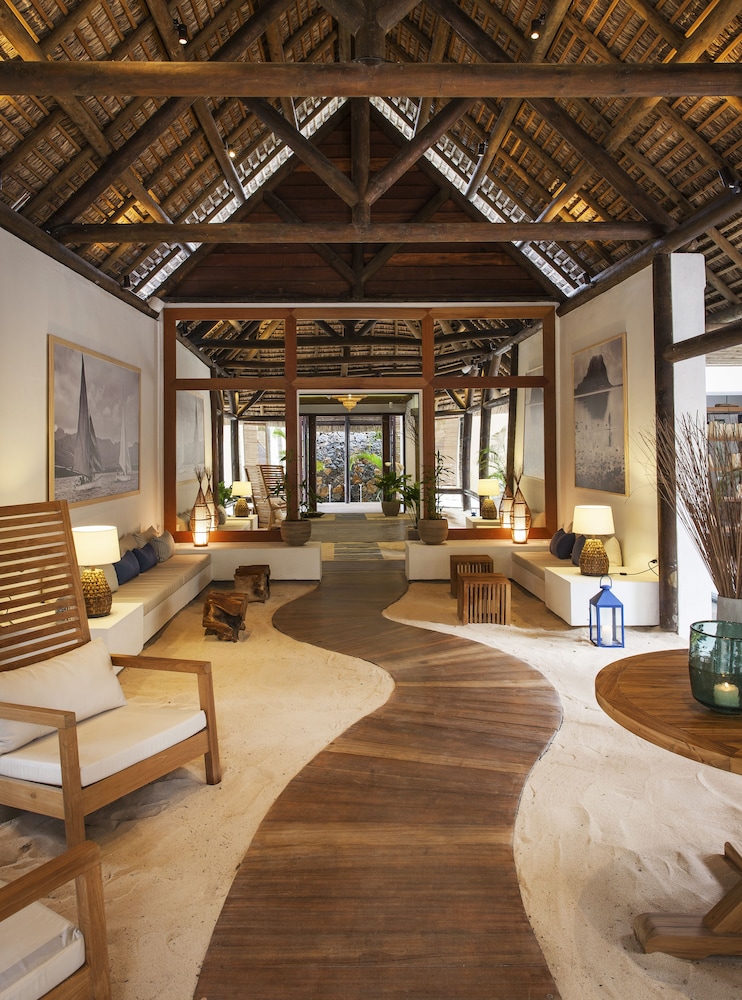 Veranda Pointe Aux Biches Hotel and Spa 46/65