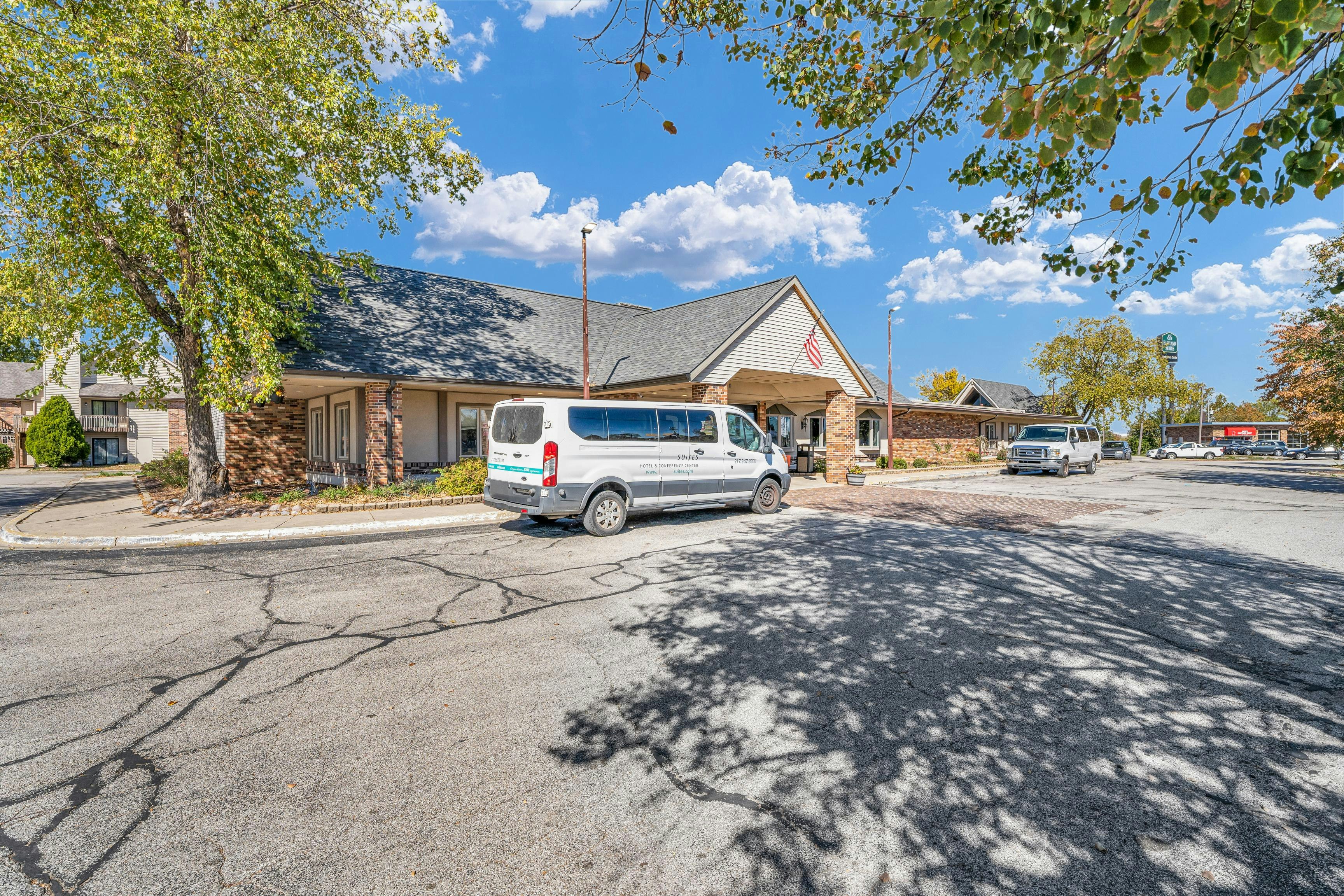 Red Lion Inn & Suites Urbana 50/60