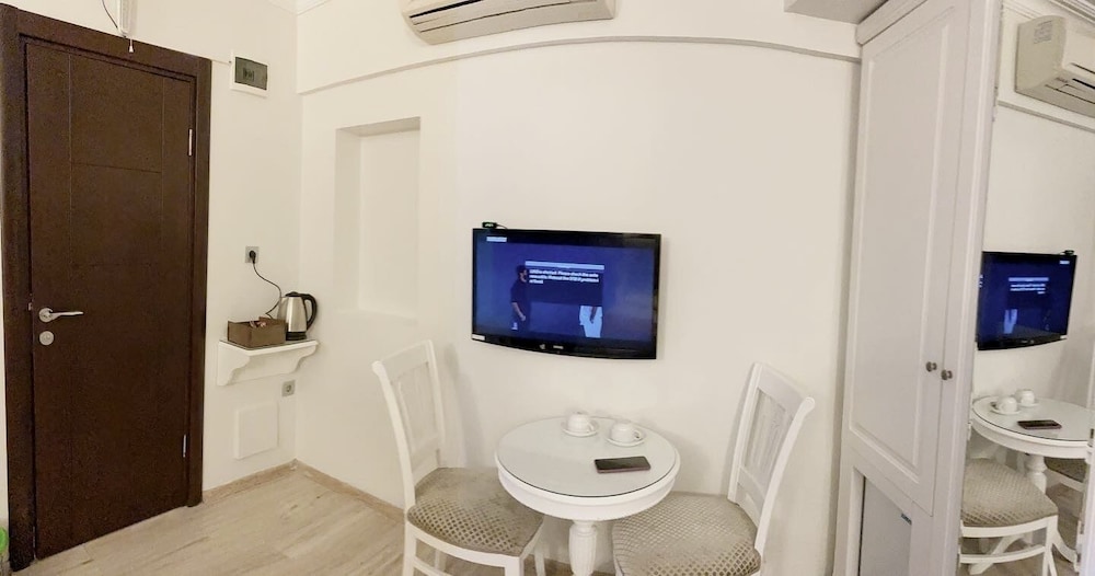 Taksim Nacre Residence 46/48