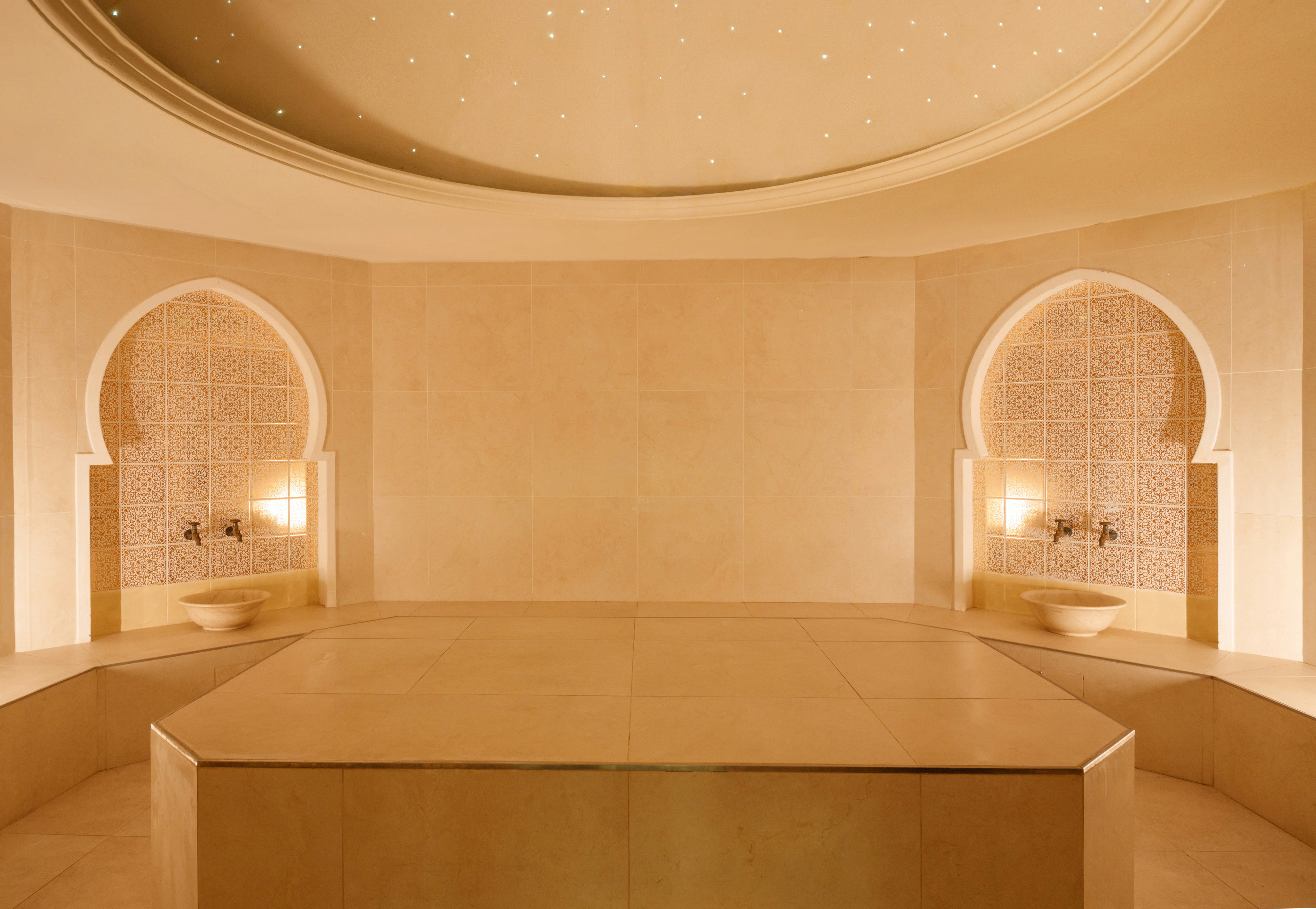 Aleph Rome Hotel Curio Collection by Hilton 37/63