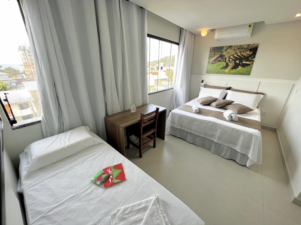 Hotel Recanto dos Dinossauros 15/48