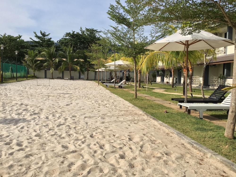 Alia Residence Business Resort 59/63