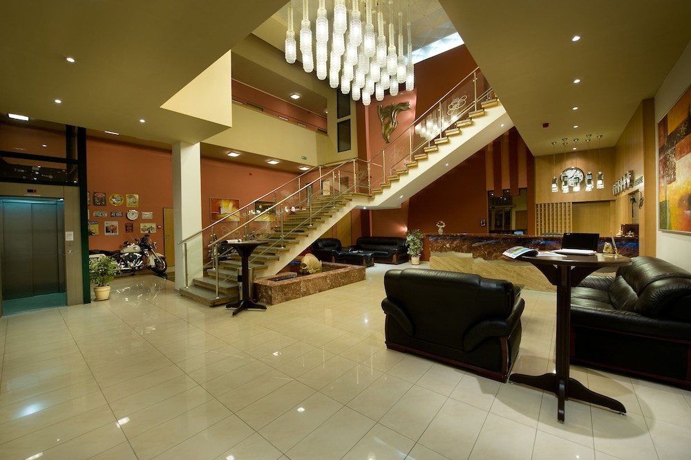 Grand Hotel 9/55