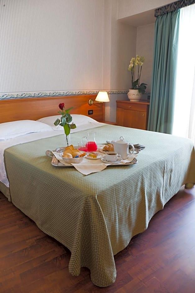 Hotel Palace 13/50