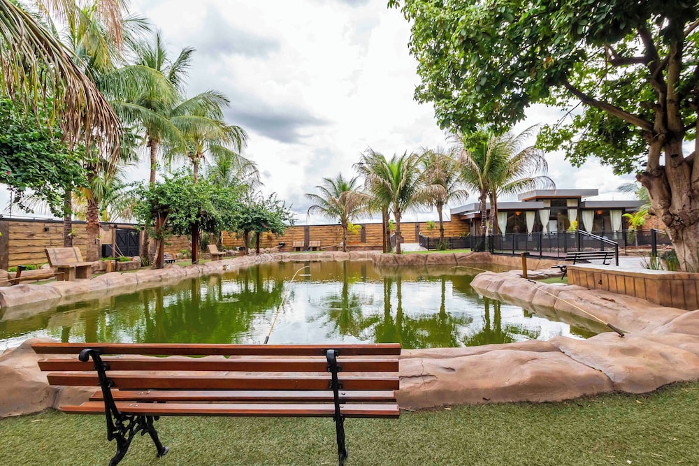 Carpe Diem Eco Resort and Spa 70/72