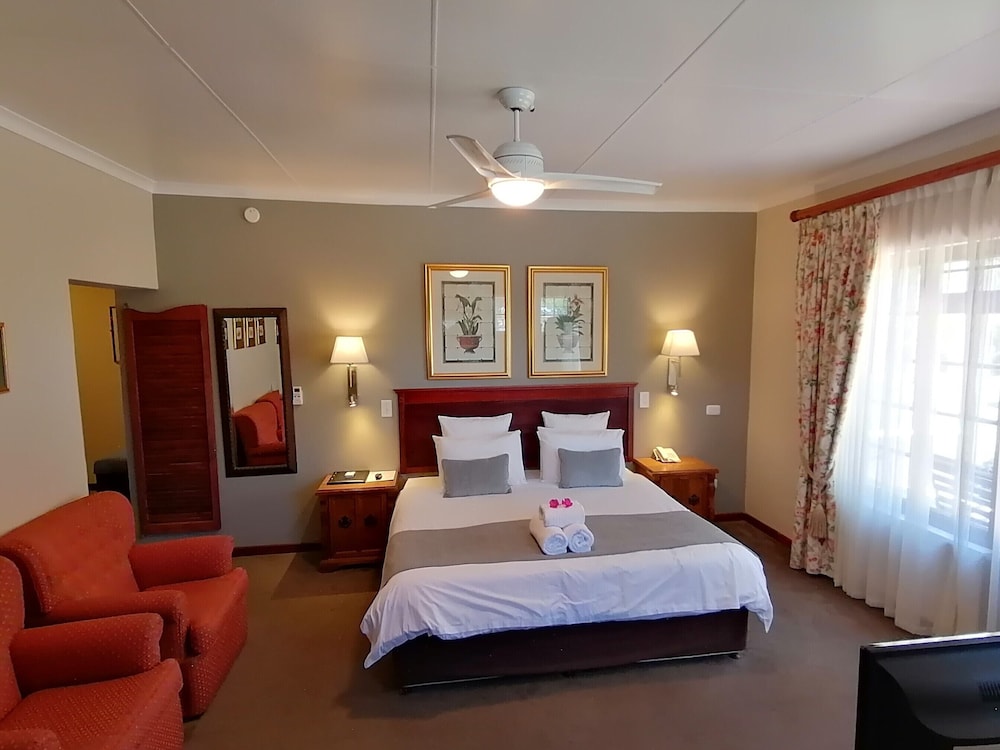 Eight Bells Mountain Inn 5/50