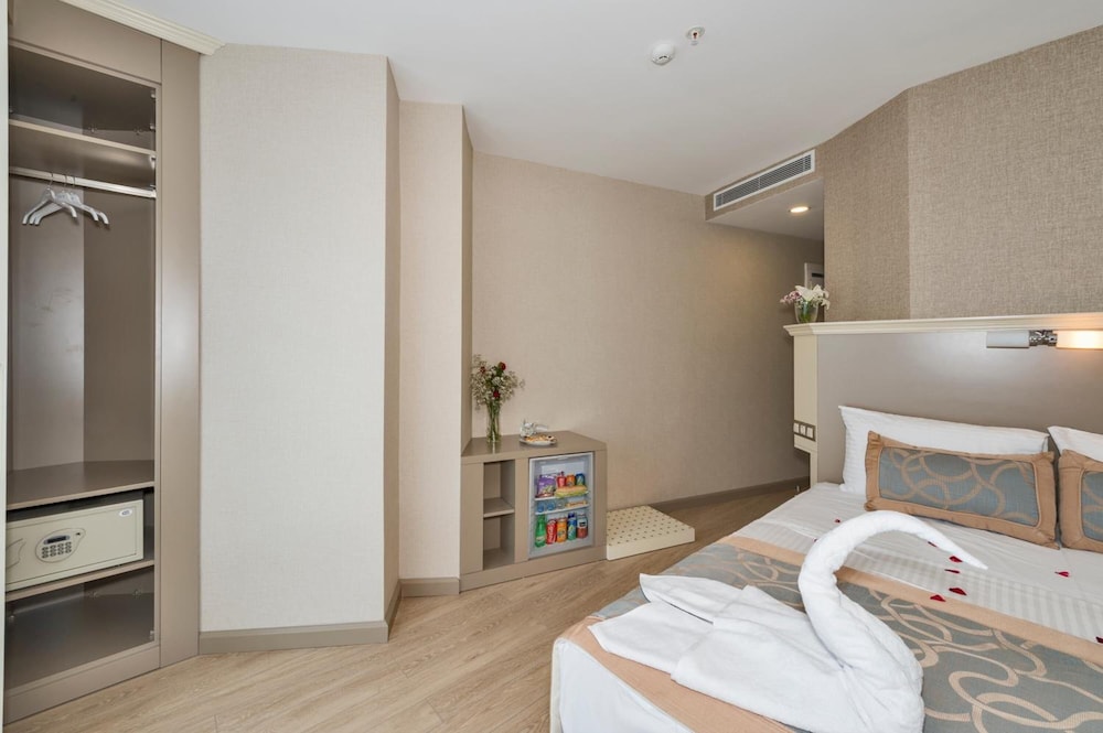 Marcello Hotel 21/65