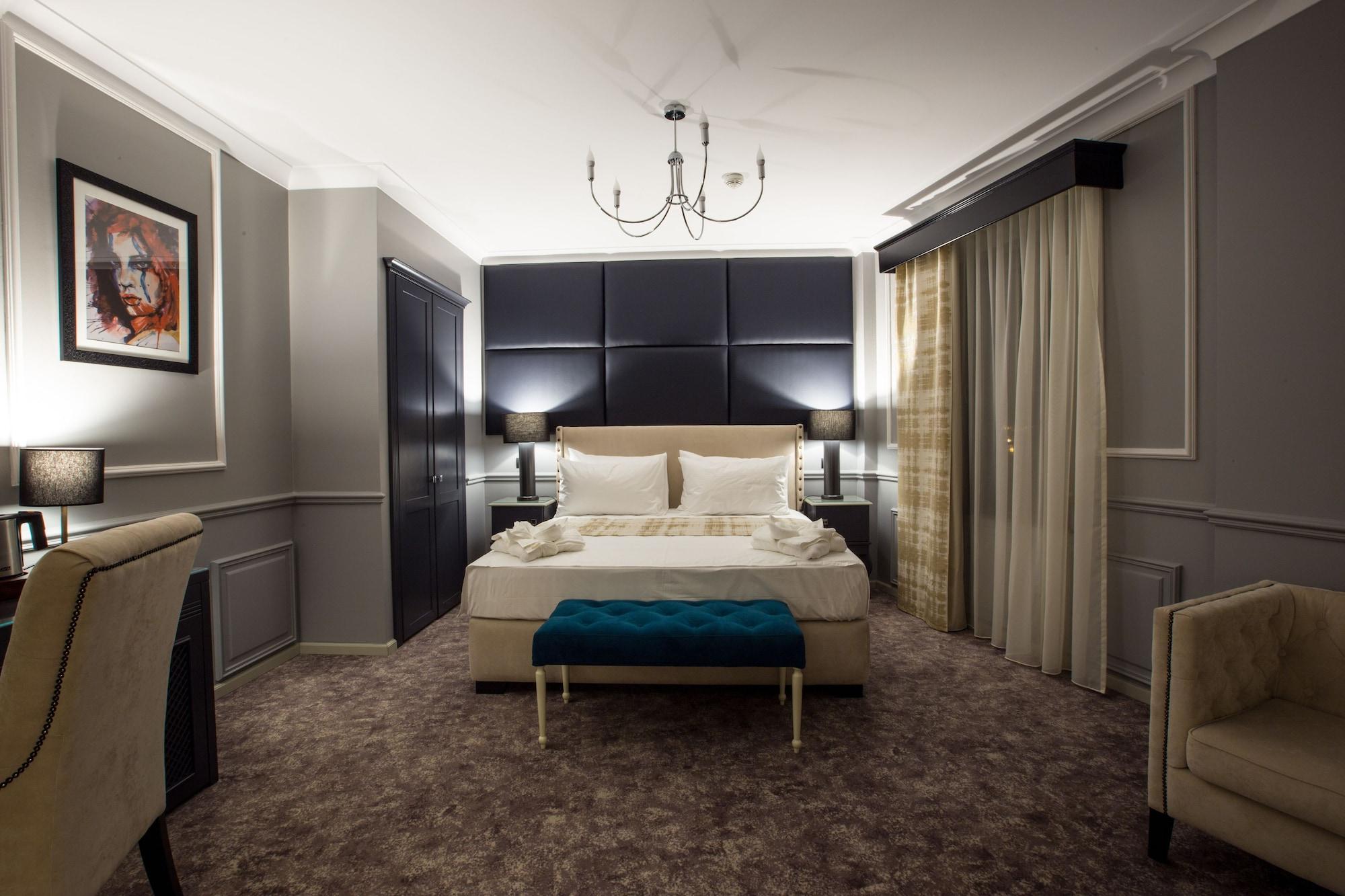 PENINSULA BOUTIQUE HOTEL 19/51