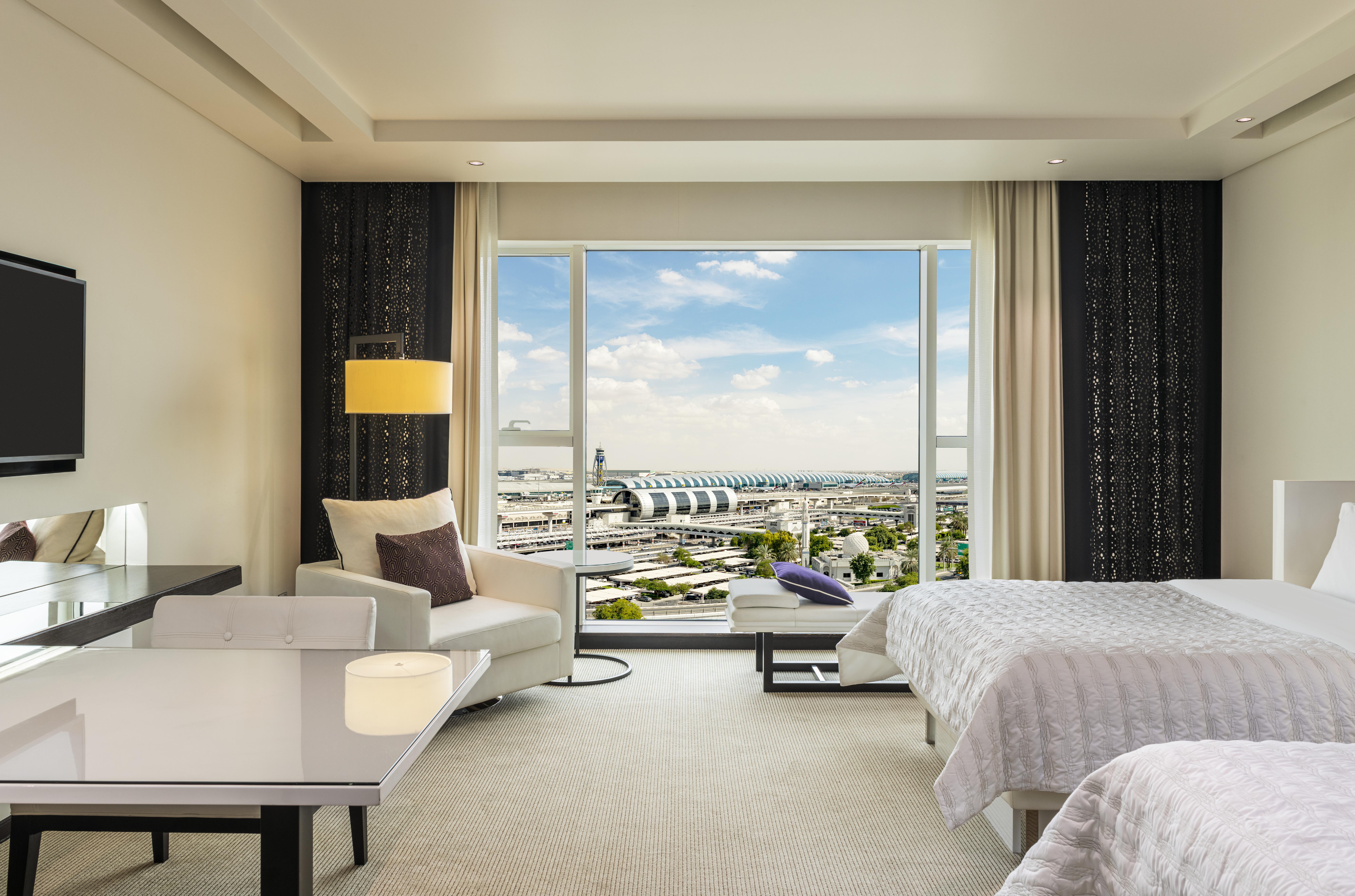 Le Royal Club Room