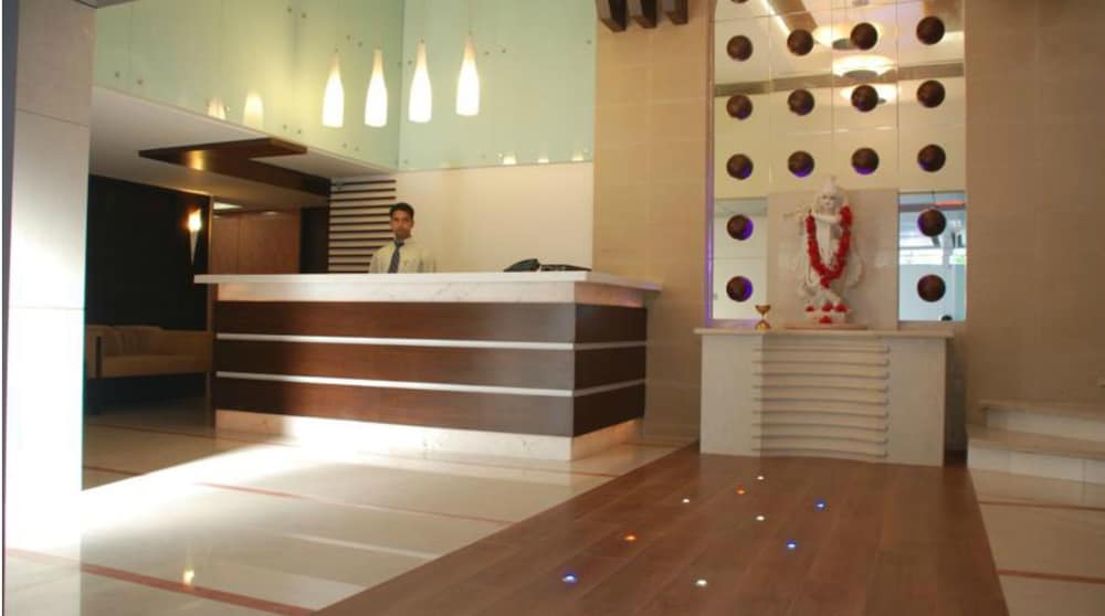 Oriental Residency Hotel 5/49