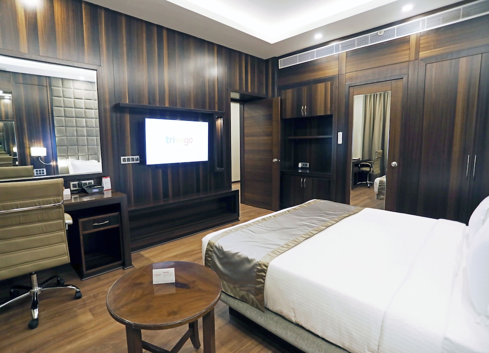Ramada by Wyndham Jamshedpur 24/52