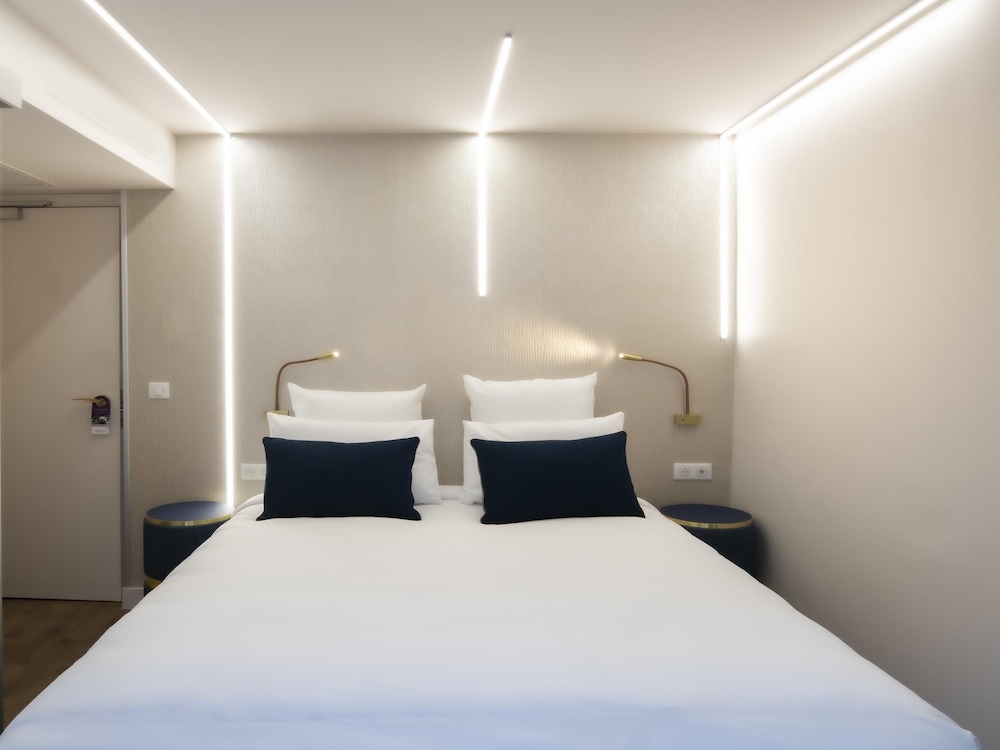 Mercure Paris Opera Lafayette 19/66