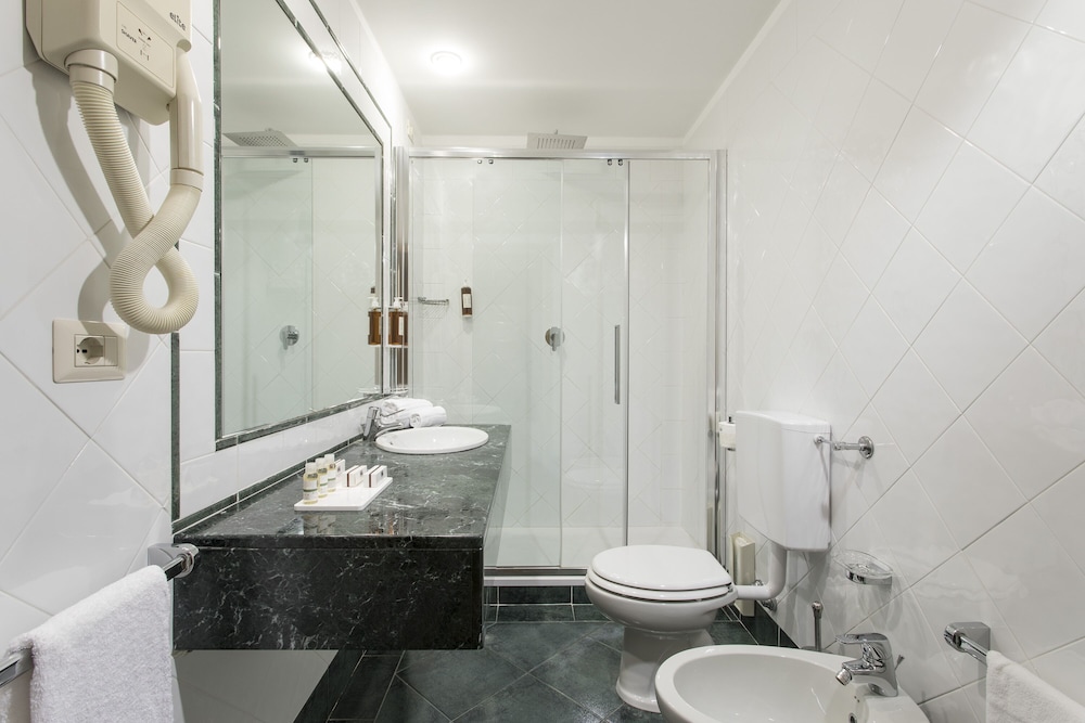 غرفة سوبيريور مفردة بسرير كوين، Grand Hotel Arenzano 4/4