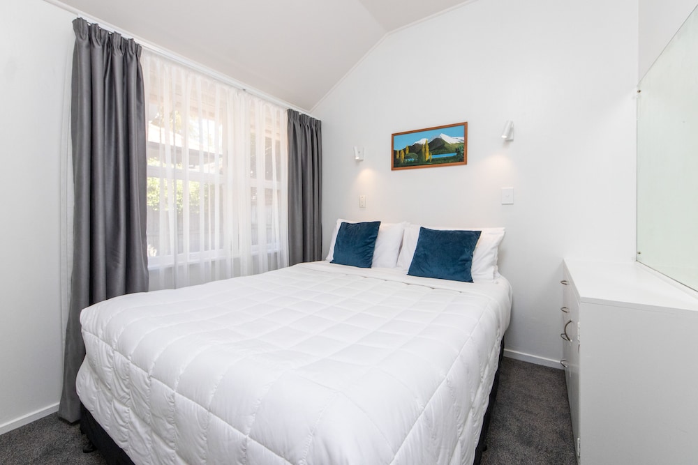 Aarangi Motel 18/55
