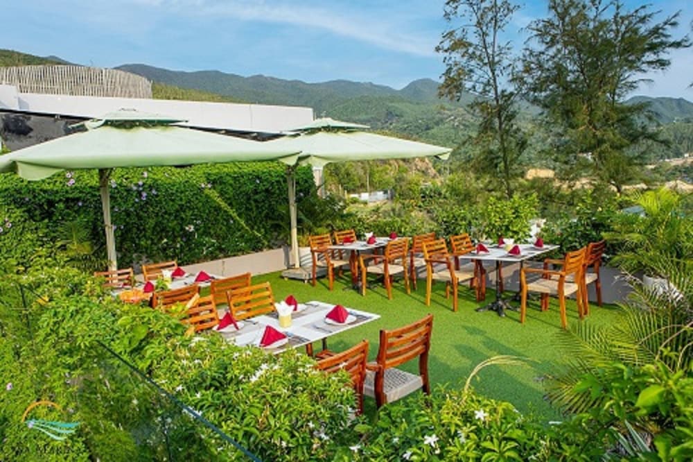 Casa Marina Resort 68/75