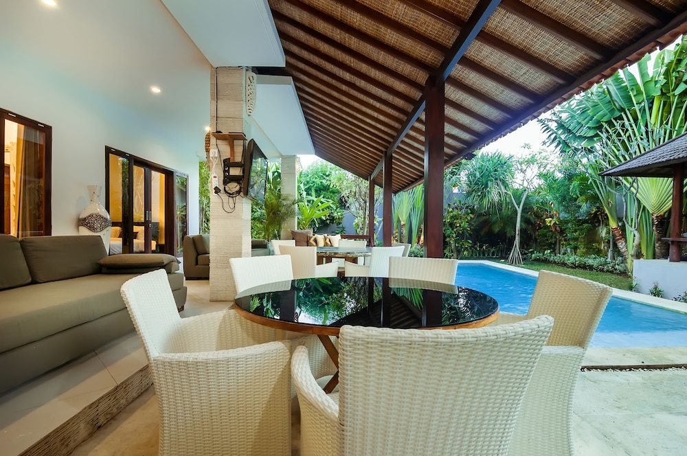 The Mawar Estate 31/40