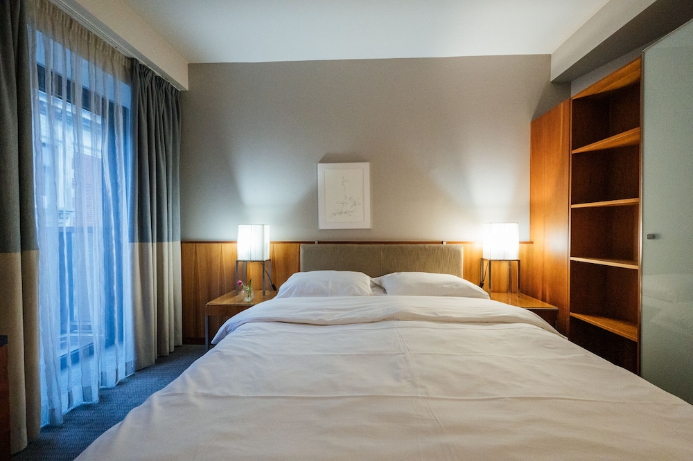 PeakTure Hotel Bucharest 23/68