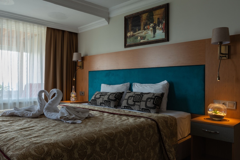Seatanbul Apart Hotel 42/64