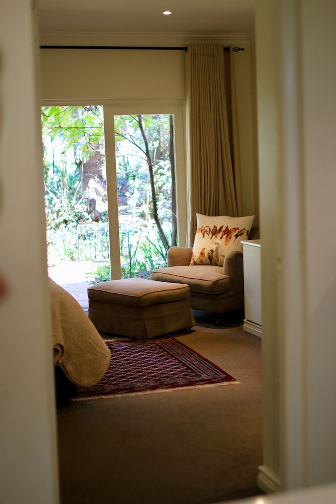 Melrose Place Guest Lodge and Conferencing 26/50