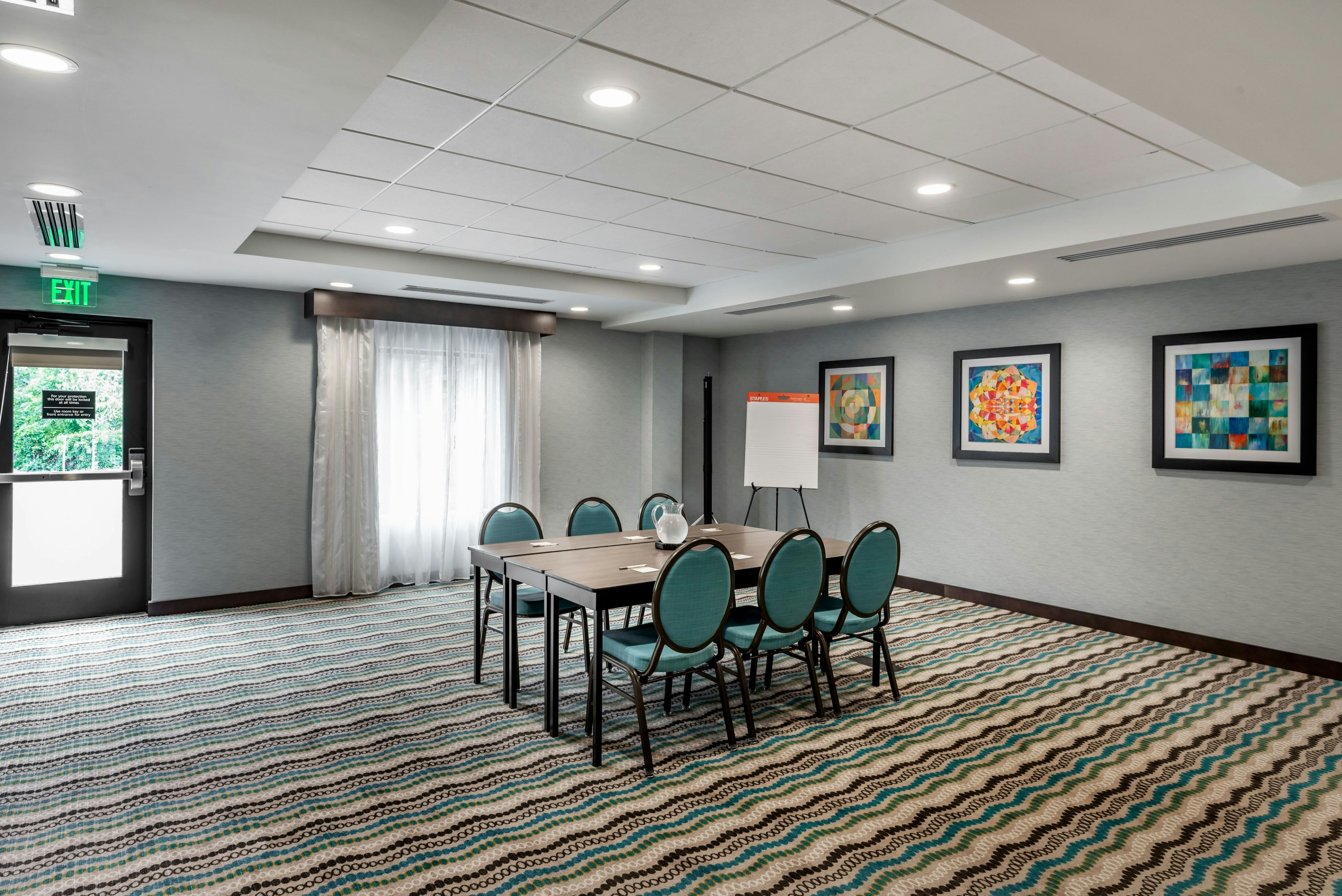 Hampton Inn Baltimore Bayview Campus 61/67
