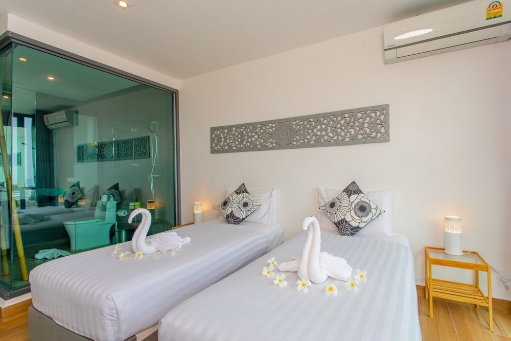Baan Saint Tropez Villas Kata Beach 38/82