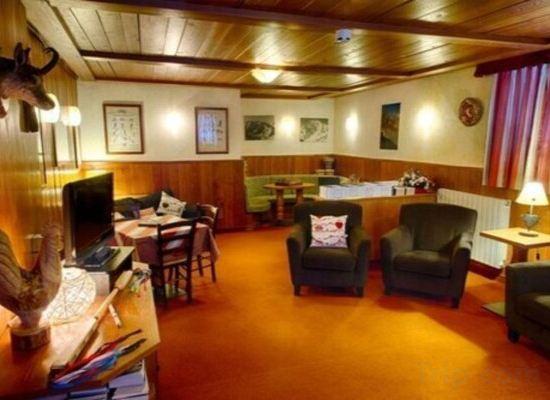 Hotel Edelweiss 12/18