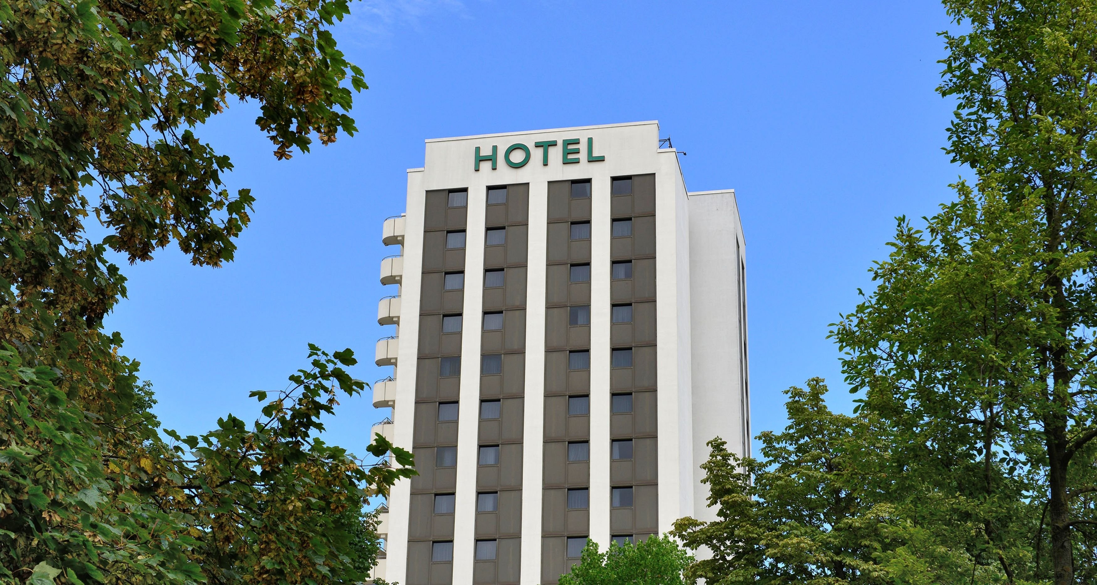 Plaza Inn Leonberg 1/8