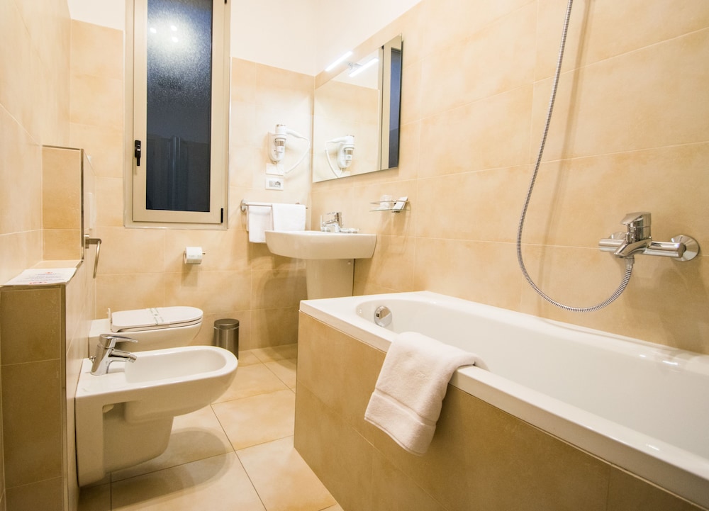 Hotel Perlage Florence 27/31
