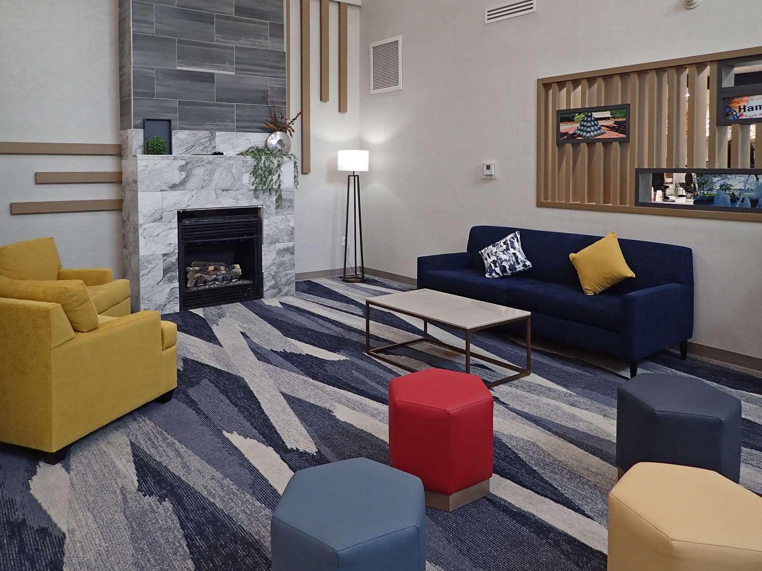 Comfort Inn & Suites Hampton Near Coliseum 6/7