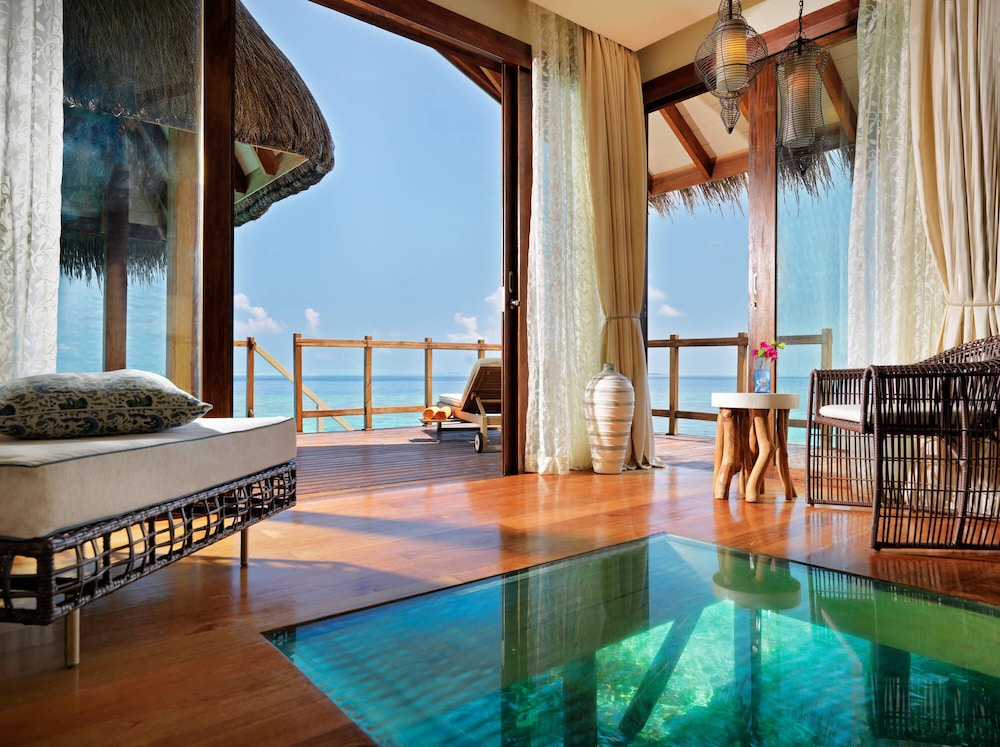 Ozen Reserve Bolifushi 111/136