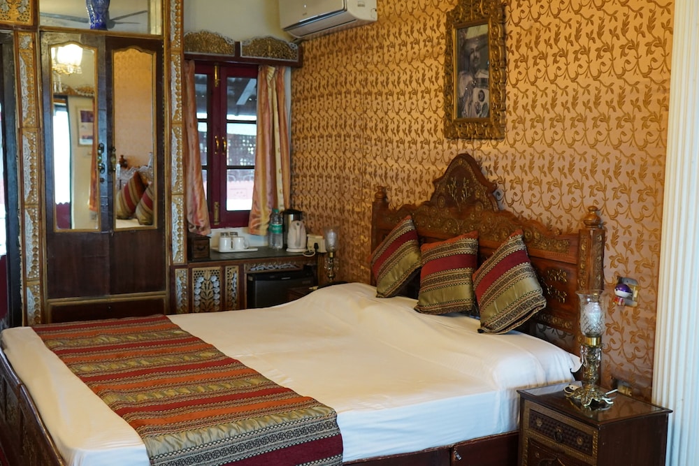 Welcomheritage Grace Hotel 15/44