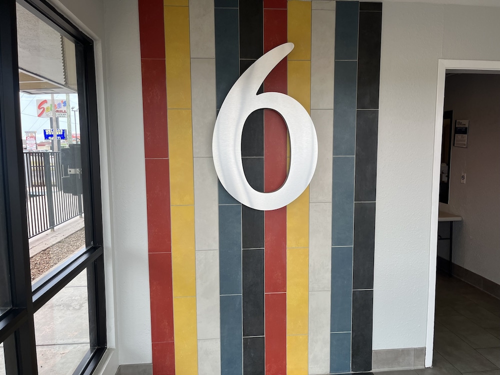 Motel6 Jonesboro, AR 29/37