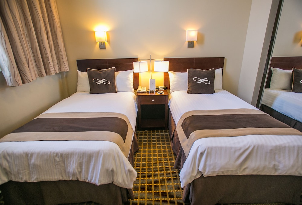 Pointe Plaza Hotel 14/32