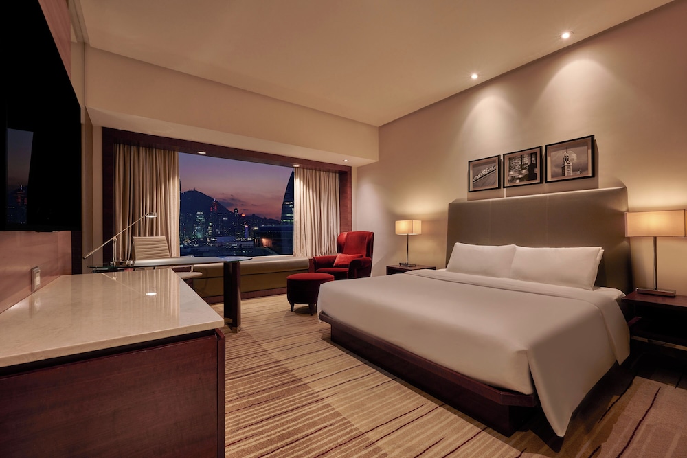 HYATT REGENCY HONG KONG TSIM SHA TSUI 6/55