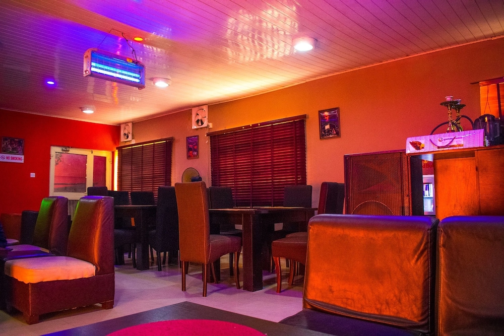 Esporta Suites (Agindingbi) 19/32
