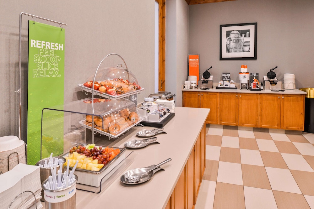Hampton Inn and Suites Coeur D Alene 35/45