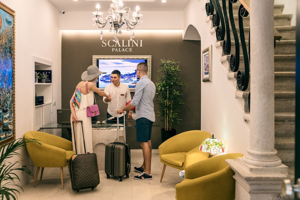Scalini Palace 59/73