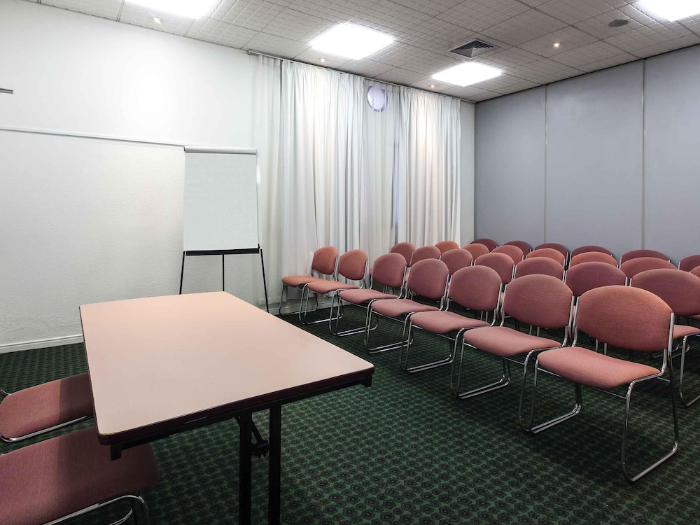 Ibis Faro Algarve 30/43