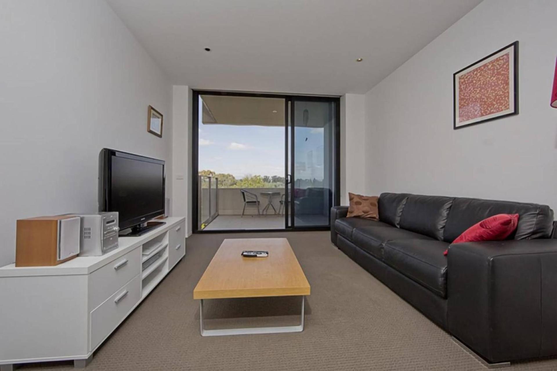 Accommodate Canberra Realm 12/24