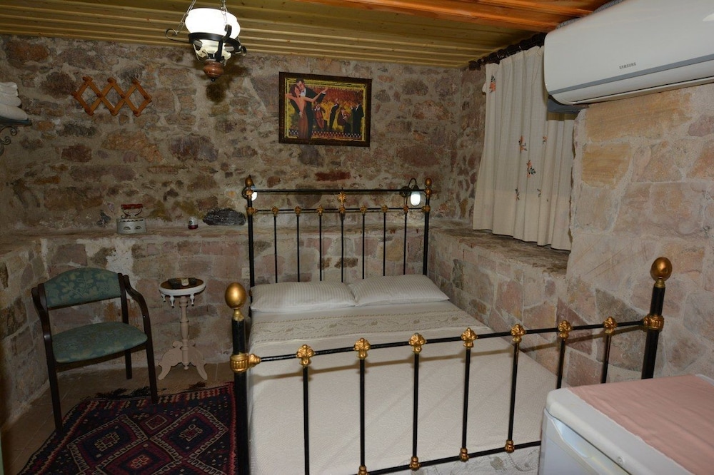 Cunda Zehra Teyzenin Evi 45/74
