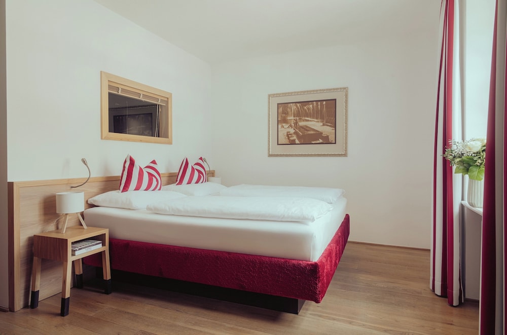 Romantik Hotel Gmachl Elixhausen 15/75