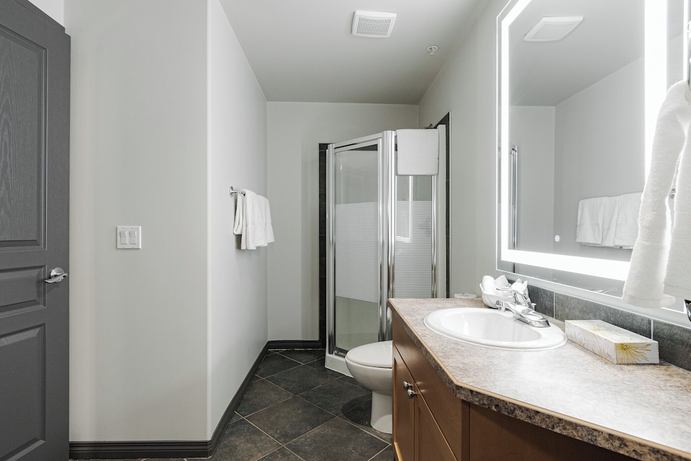PODOLLAN REZ-IDENCE FORT MCMURRAY 44/50