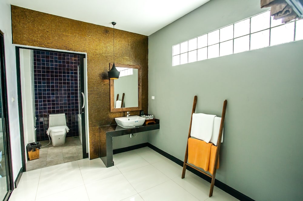 Himaphan Boutique Resort 34/34