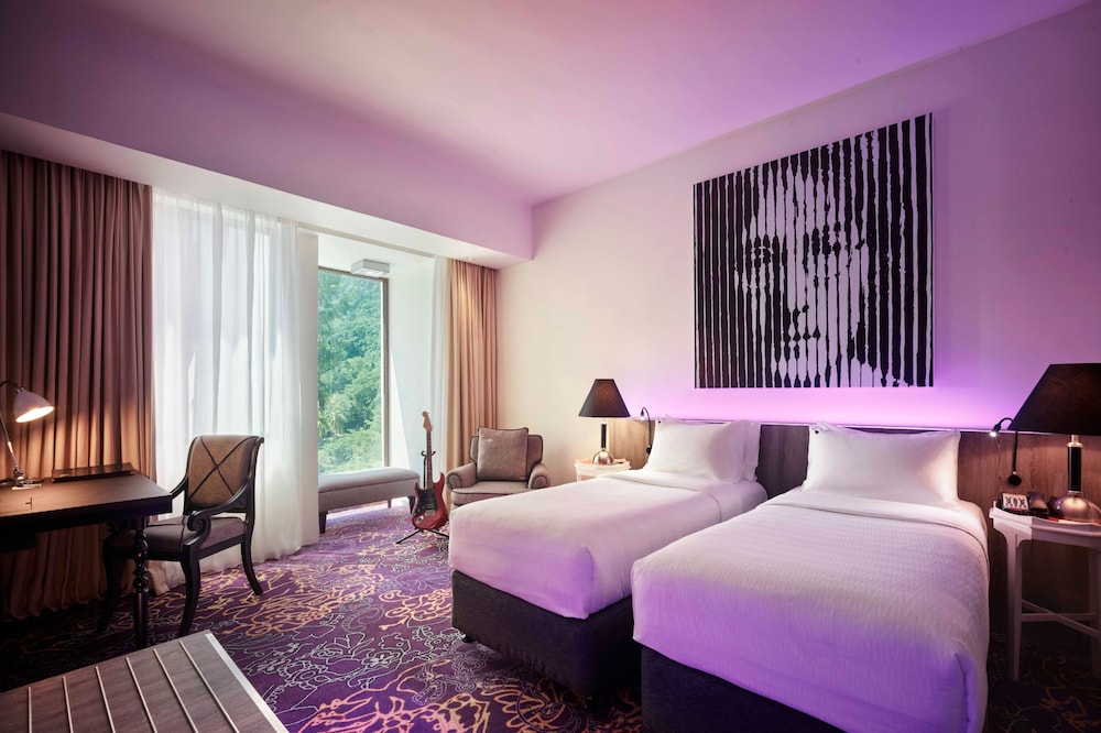Hard Rock Hotel Penang 26/84
